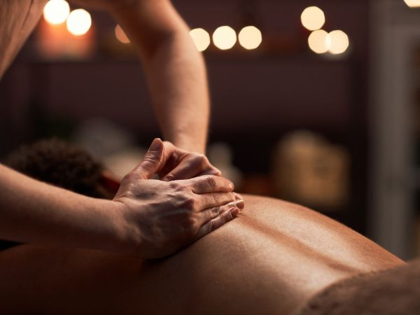 Sessão de Massagem Vivência Mútua para Homens – R$ 350 | Rio de Janeiro