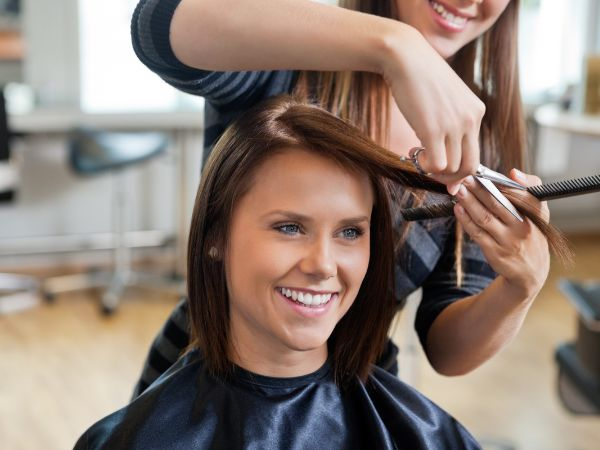 Luzes + Hidratação + Corte por R$ 289,00 – 33% OFF no Rio de Janeiro