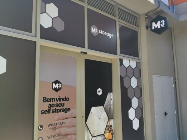 Aluguel de Box de 1,9m² na Avenida Miguel Yunes, São Paulo, por R$ 215/mês – Pagamento inicial de R$ 21,50 – Garanta já!