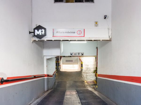 Aluguel de Box de 3,8m² na Rua Teodoro Sampaio, 1814, São Paulo, por R$ 454/mês – Pagamento inicial de R$ 45,40