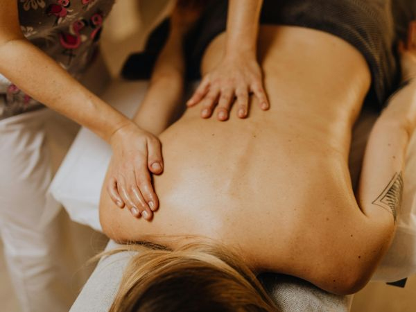 Thai Massage a domicílio – 60 minutos para 1 pessoa com 35% de desconto – Rio de Janeiro